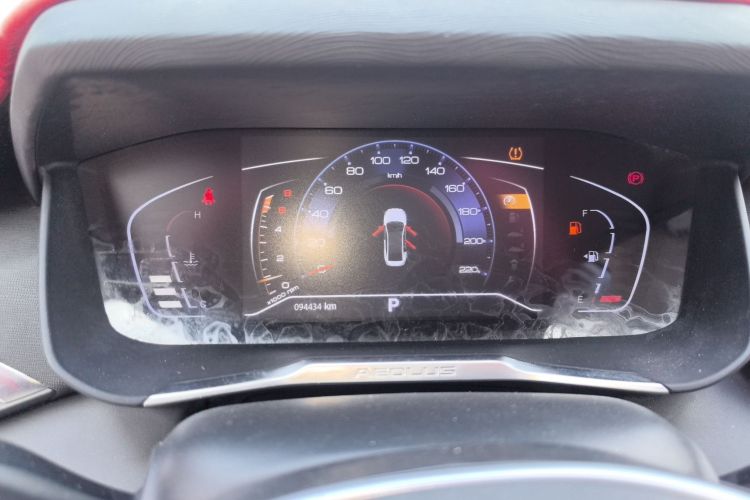 东风风神 奕炫 2020款 230T 自动炫目版局部细节14