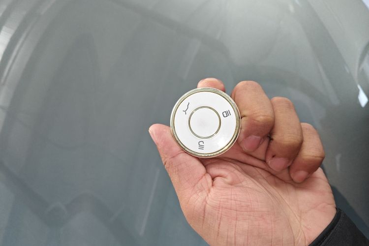 哪吒汽车 哪吒L 2024款 增程 220 闪充版中控内饰7001