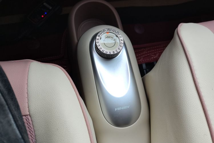 五菱汽车 宏光MINIEV 2025款 四门版 进阶款局部细节18