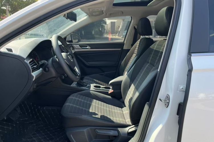 大众 朗逸 2019款 280TSI DSG舒适版 国VI中控内饰19