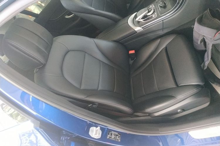 奔驰C级 2016款 C 200 L 运动型局部细节41