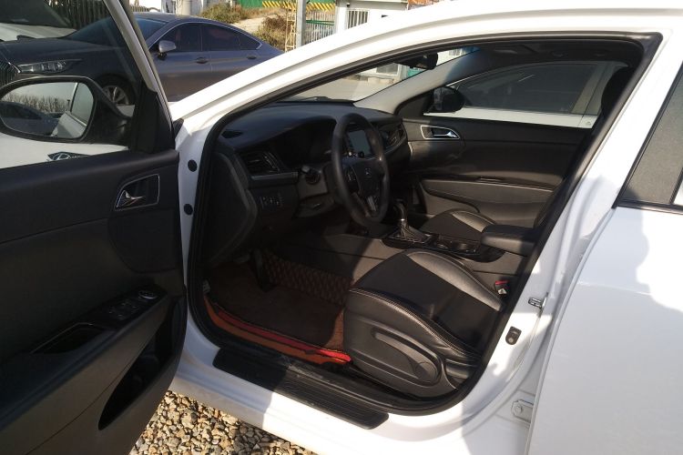 现代 名图 2017款 1.6T 自动智能型GLS 国V中控内饰20