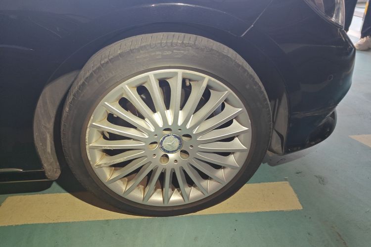 奔驰E级 2014款 E 260 L 豪华型车身外观6007