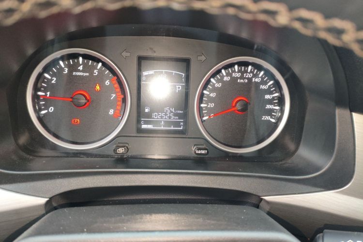 东风风行 风行SX6 2018款 1.6L CVT豪华型中控内饰14