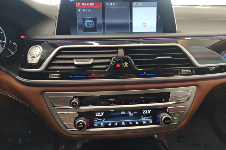宝马7系 2018款 740Li xDrive 尊享型 M运动套装中控内饰16