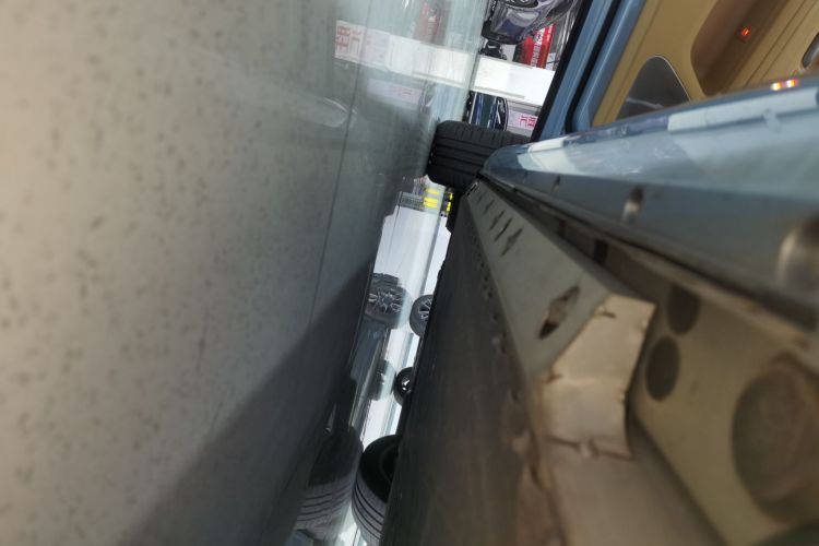 鸿蒙智行 问界M5 2022款 纯电后驱标准版局部细节9002