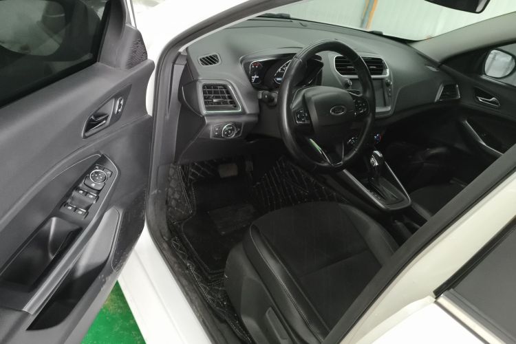 福特 福睿斯 2019款 改款 1.5L 自动悦享型 国VI中控内饰20