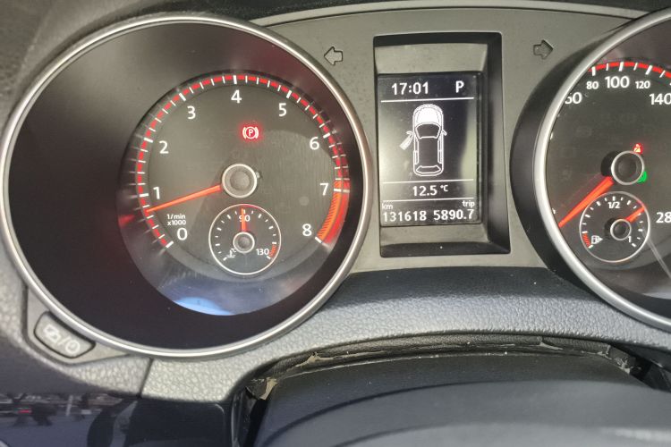 大众 高尔夫GTI 2012款 2.0TSI GTI中控内饰15