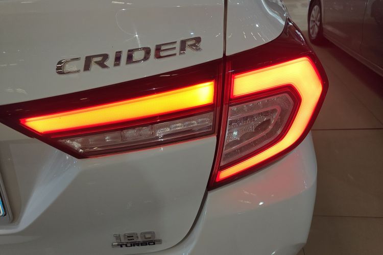 本田 凌派 2022款 180Turbo CVT豪华版车身外观9