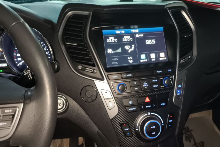 现代 胜达 2017款 2.4L 自动两驱智能型 5座局部细节16