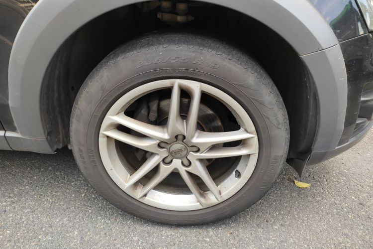 奥迪Q5 2017款 Plus 40 TFSI 技术型车身外观6007