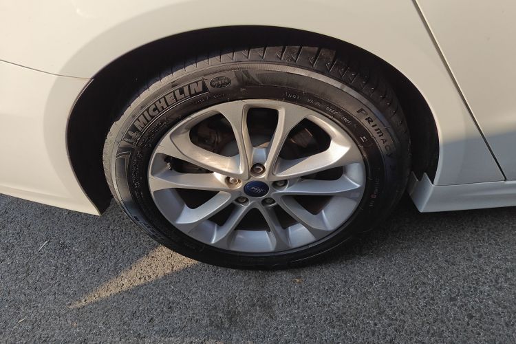 福特 蒙迪欧 2020款 EcoBoost 180 时尚型车身外观6008