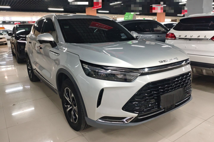 北京汽车 北京X7 2022款 1.5TD DCT致尚版车身外观3