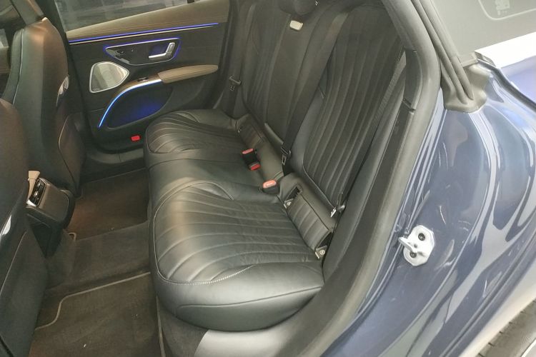 奔驰EQS 2022款 改款 450+ 先锋版中控内饰21