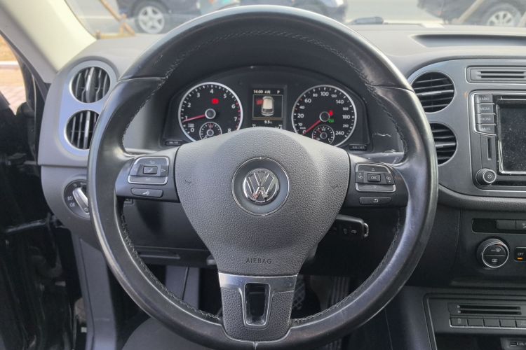 大众 Tiguan 2016款 2.0TSI 四驱标准型中控内饰13