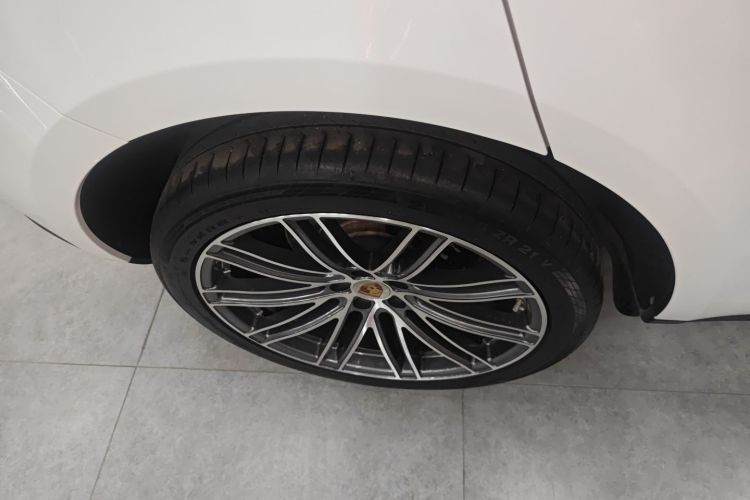 保时捷 2023款 Macan 2.0T车身外观6008