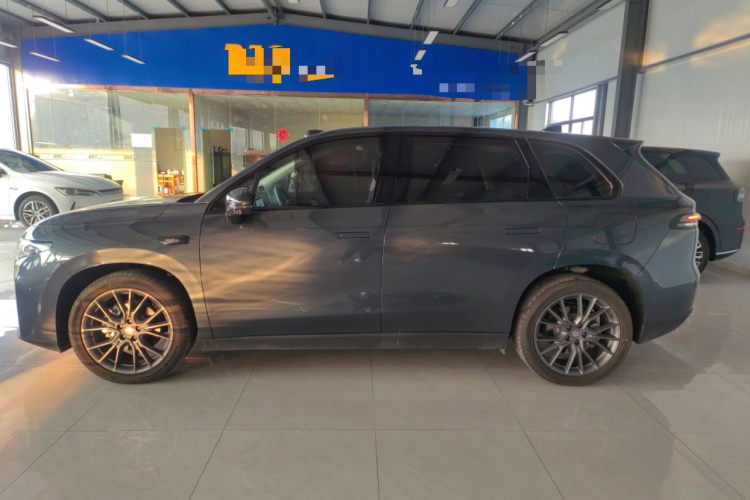 零跑汽车 零跑C10 2024款 210激光雷达版车身外观4