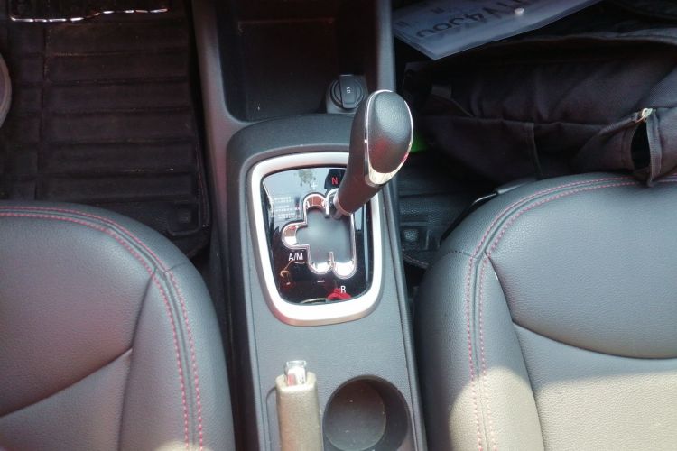 雪佛兰 2015款 赛欧3 1.3L AMT理想版局部细节18