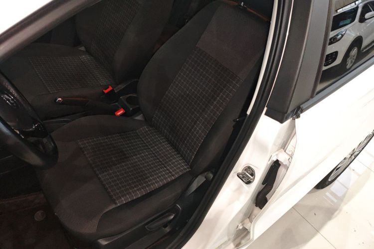 大众 Polo 2016款 1.6L 自动舒适型中控内饰19