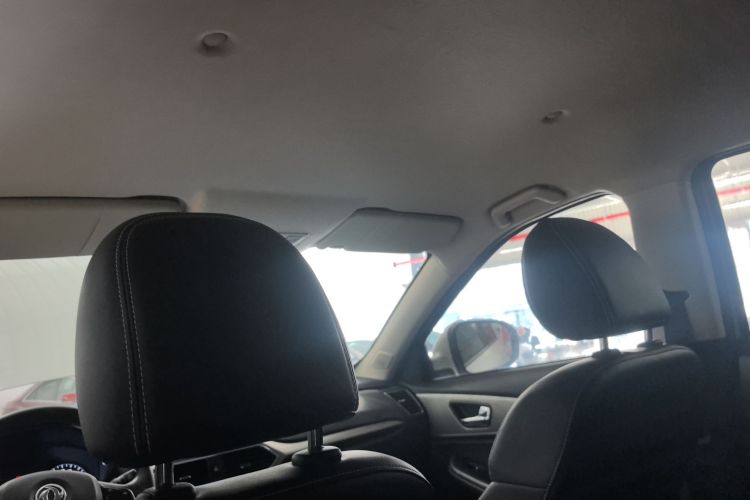 东风风光 风光S560 2019款 1.8L CVT精英型中控内饰22