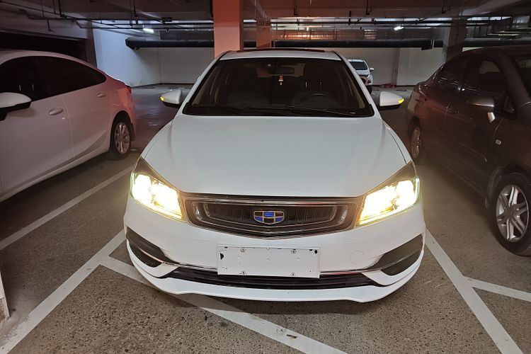 吉利汽车 帝豪 2018款 1.5L CVT向上互联版车身外观2