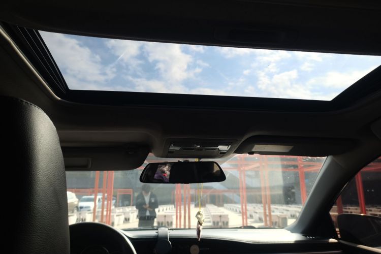 丰田 雷凌 2016款 1.6G CVT精英版局部细节22