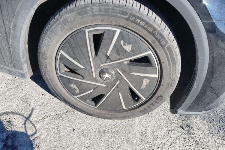 ARCFOX极狐 极狐 阿尔法S5 2024款 560PRO 185kW车身外观10