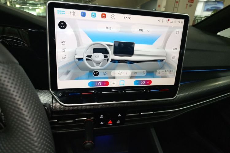 大众 高尔夫 2025款 改款二 300TSI R-Line局部细节16