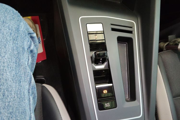 大众 高尔夫 2021款 280TSI DSG Pro中控内饰18