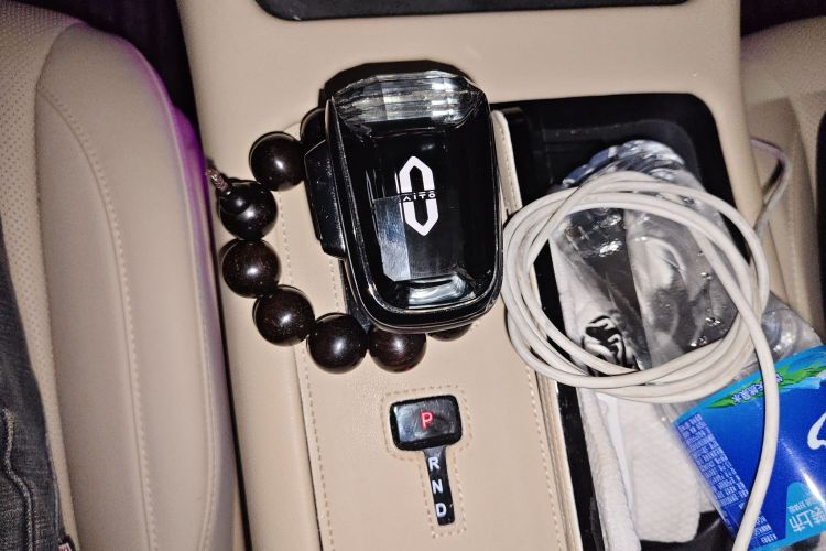 鸿蒙智行 问界M7 2024款 1.5T 智驾四驱Max版 5座中控内饰18