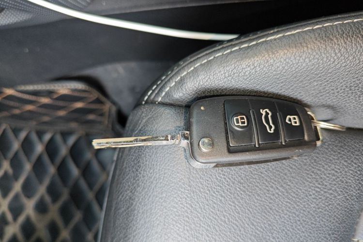 奥迪Q2L 2020款 35 TFSI 时尚动感型中控内饰11