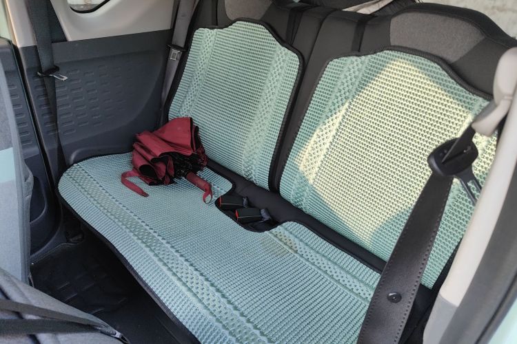 五菱汽车 宏光MINIEV 2021款 马卡龙臻享款 磷酸铁锂中控内饰7004