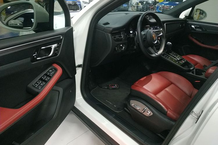 保时捷 2024款 Macan 2.0T中控内饰20