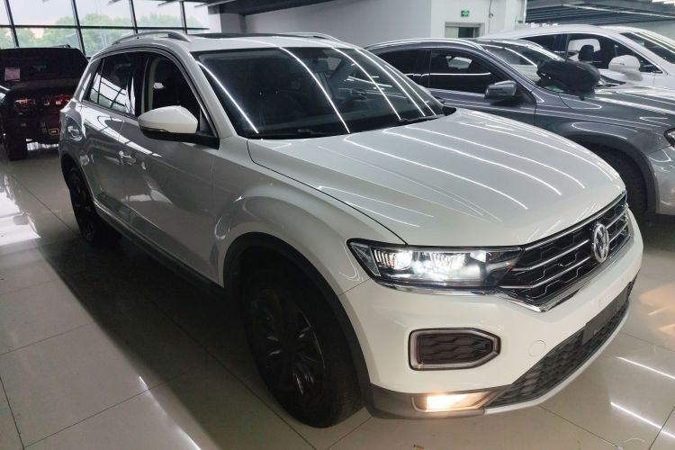 大众 T-ROC探歌 2020款 230TSI DSG两驱进取型车身外观3