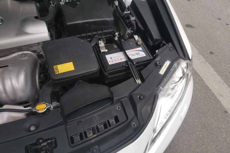 雷克萨斯ES 2014款 250 典雅版局部细节9006