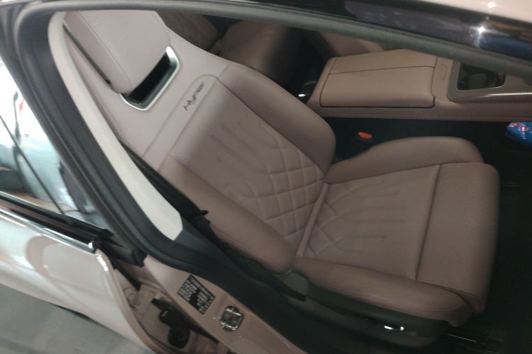 昊铂GT 2024款 全球款 710特高压激光雷达版局部细节41