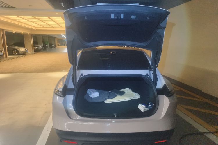 蔚来ET5 2022款 75kWh局部细节23