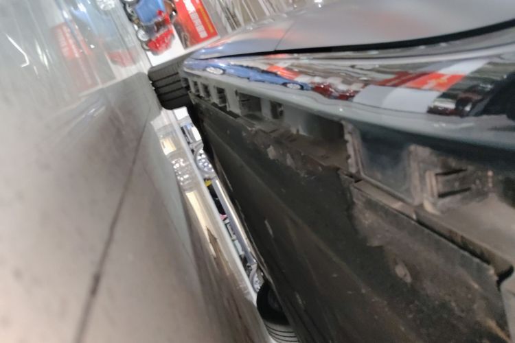 鸿蒙智行 智界S7 2024款 Max+ 后驱超航智驾版局部细节9002