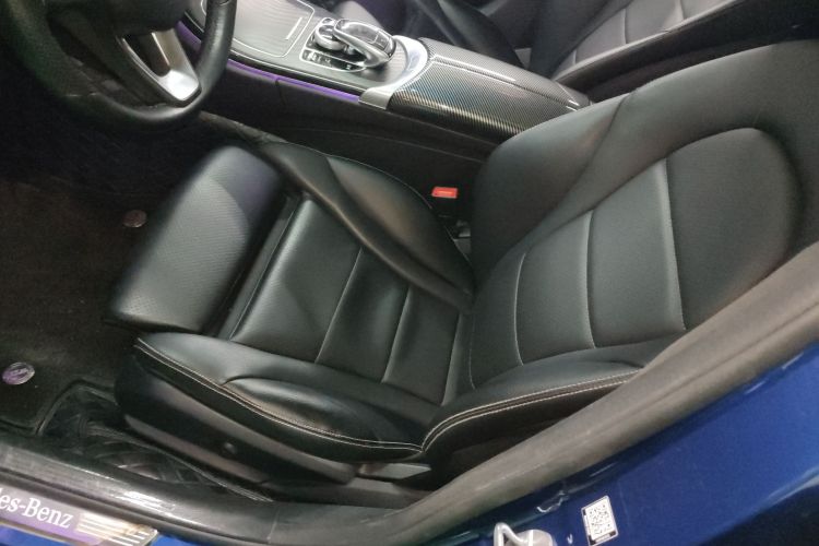 奔驰C级 2017款 改款 C 200 L 运动版中控内饰19