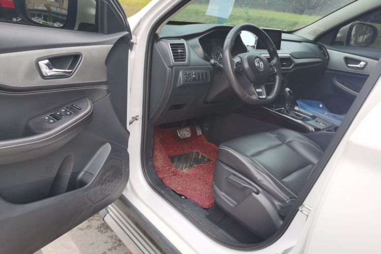 东风风光 风光S560 2018款 1.8L CVT精英型 5座中控内饰20