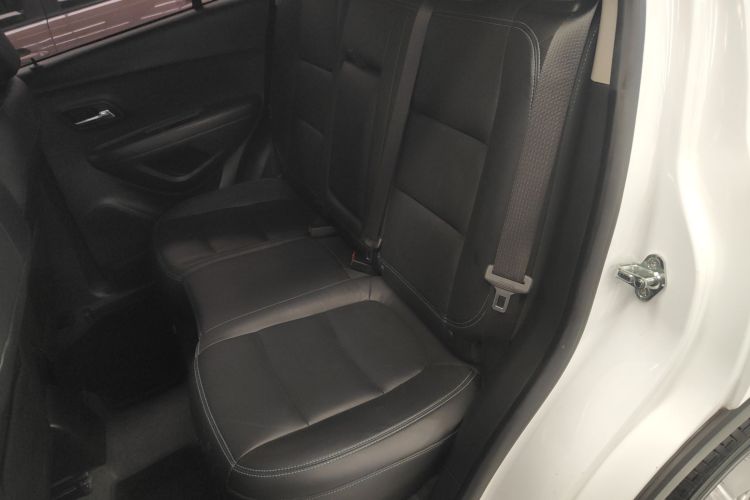 雪佛兰 创酷 2014款 1.4T 自动四驱旗舰型中控内饰21