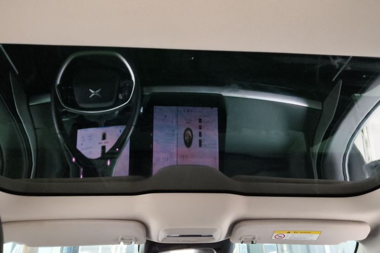 小鹏P7 2022款 625E中控内饰22