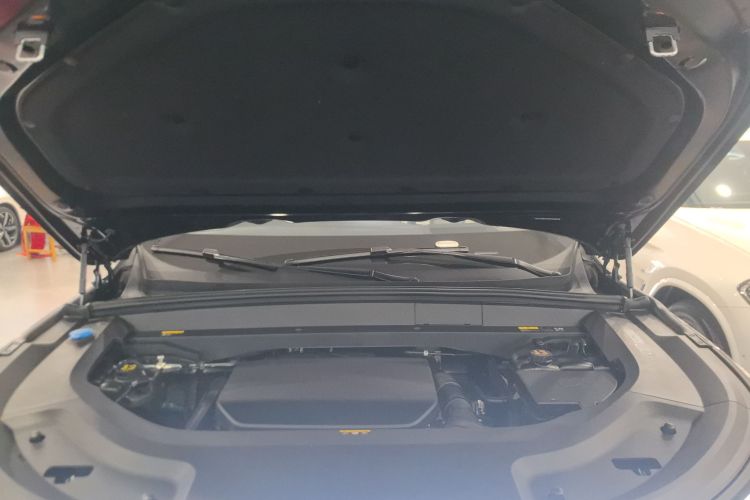 理想汽车 理想L9 2024款 Pro机舱底盘24