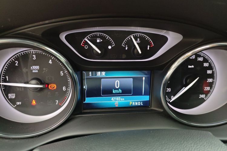 别克 昂科威 2019款 20T 两驱精英型 国VI中控内饰14