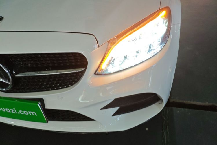 奔驰C级 2021款 C 260 星耀臻藏版局部细节36