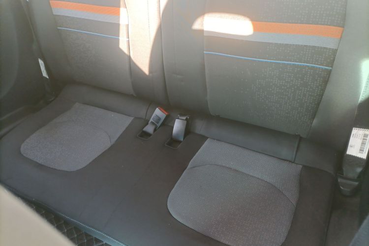 五菱汽车 宏光MINIEV 2020款 悦享款 三元锂中控内饰21