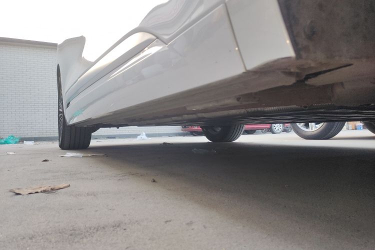 腾势D9 2022款 DM-i 970 四驱旗舰型局部细节9001