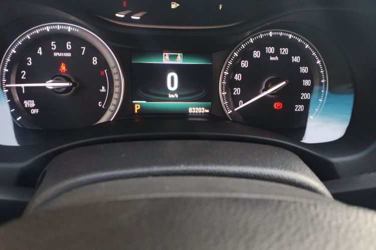 别克GL6 2018款 18T 6座尊贵型中控内饰15