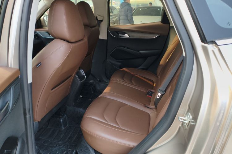 宝沃BX5 2017款 20TGDI 自动两驱先锋型中控内饰21