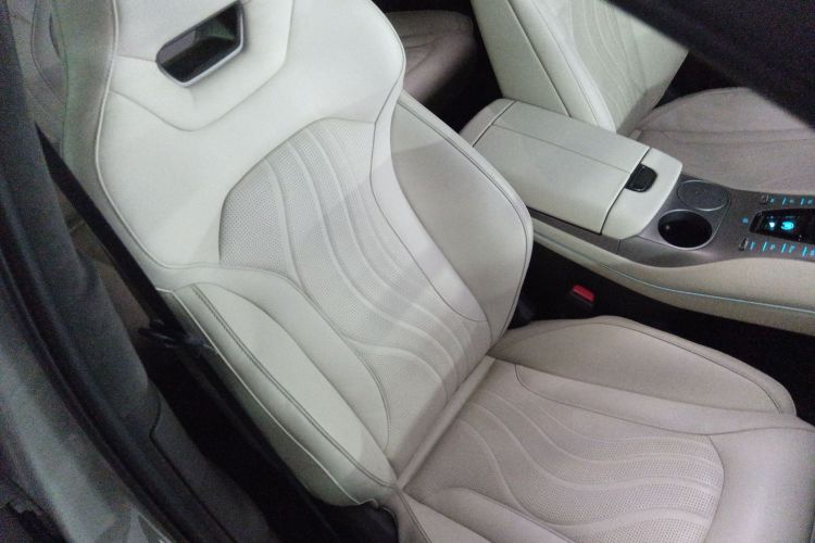 腾势N7 2023款 超长续航版局部细节41